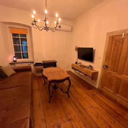 Lovingly Renovated Witch House With 2 Parking Spaces * Lösnich