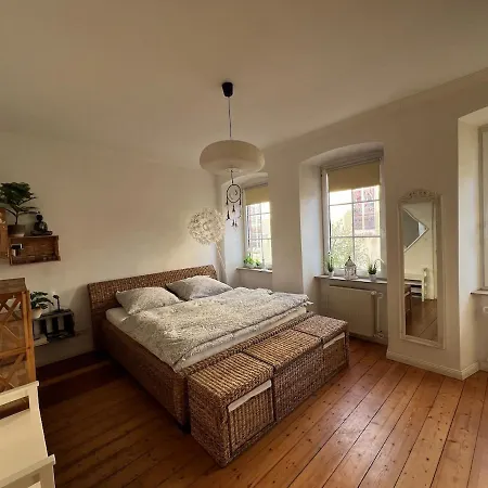 Lovingly Renovated Witch House With 2 Parking Spaces Villa *