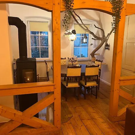 Lovingly Renovated Witch House With 2 Parking Spaces Villa Lösnich