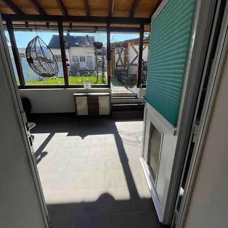 Lovingly Renovated Witch House With 2 Parking Spaces Lösnich
